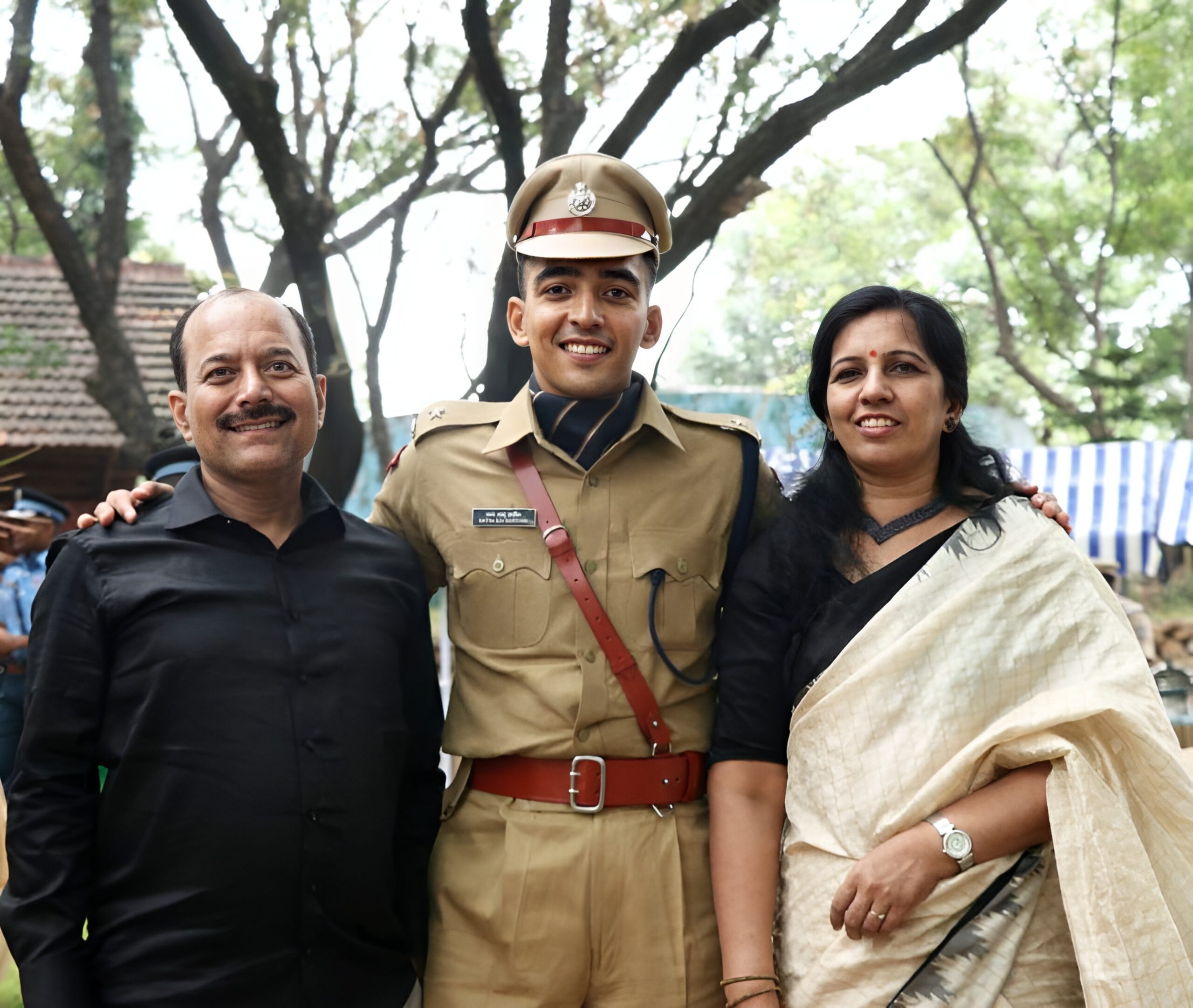 1703613050054 इस अंडर-19 क्रिकेटर क्रिकेट छोड़ की ऐसी की पढ़ाई बन गए IPS ऑफिसर